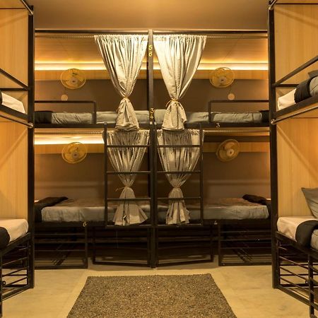 Podstop Projekt Hostel Új-Delhi Kültér fotó