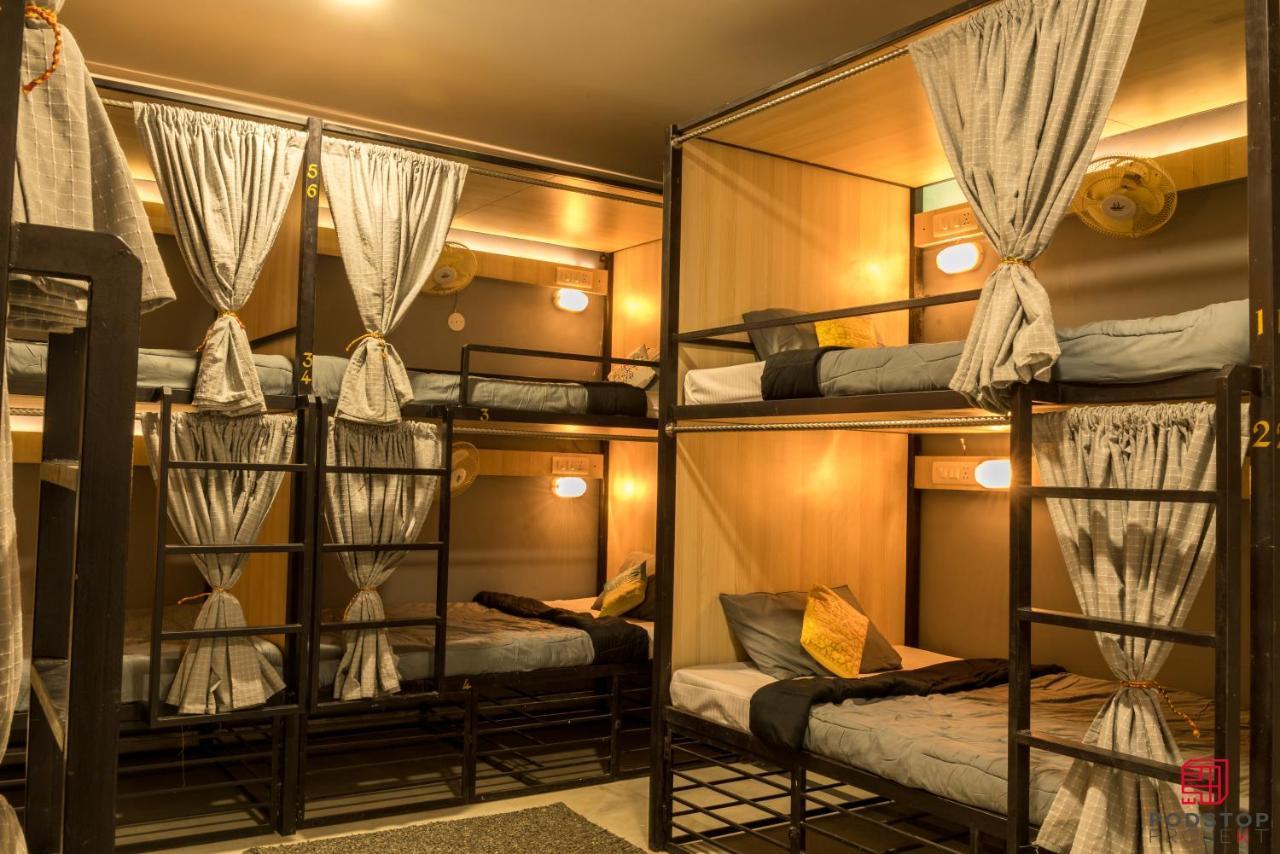 Podstop Projekt Hostel Új-Delhi Kültér fotó