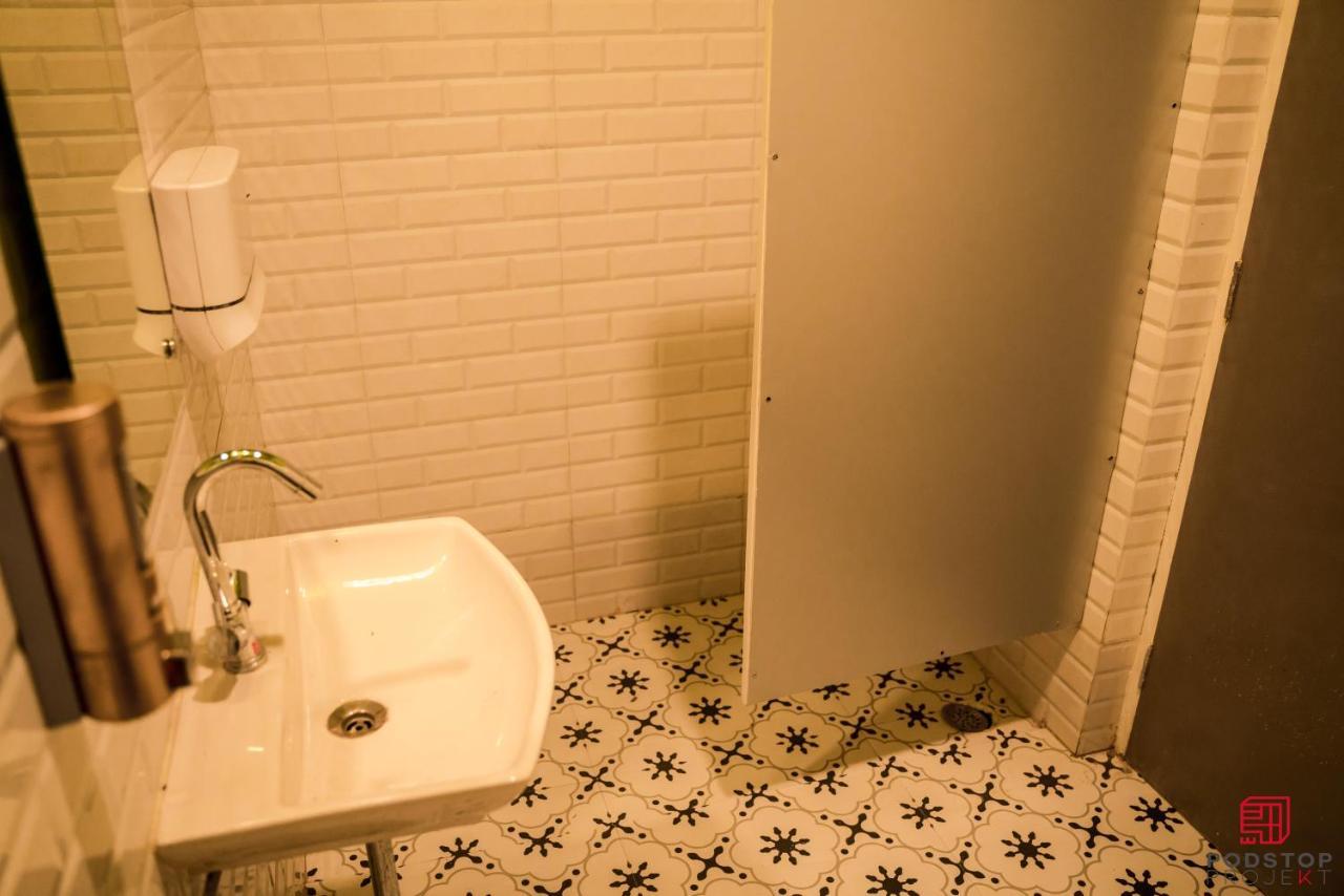 Podstop Projekt Hostel Új-Delhi Kültér fotó